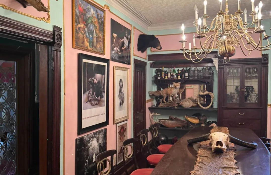 The Darling Mansion-1