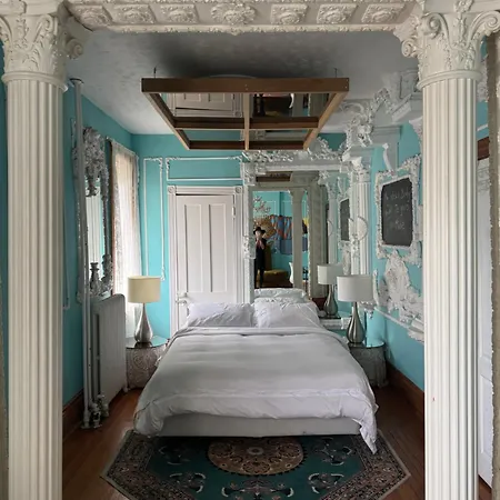 The Darling Mansion-2